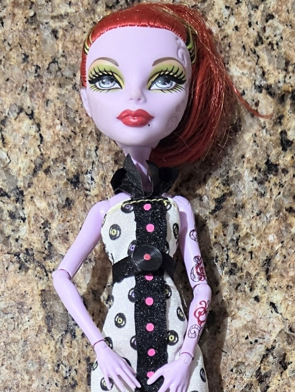 Monster High 11" Skultimate Roller Maze Operetta Doll Mattel 2012